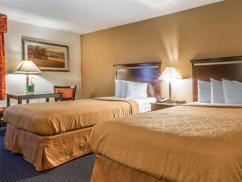 Quality Inn & Conference Center Somerset Ngoại thất bức ảnh