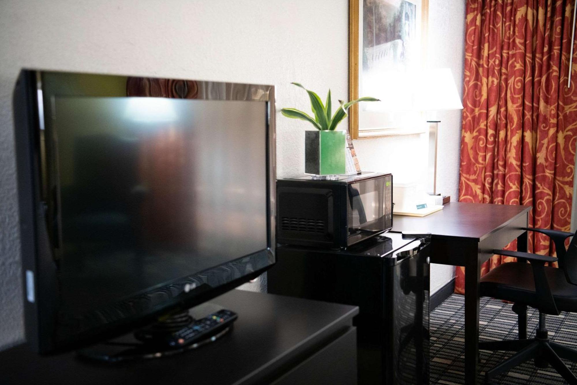 Quality Inn & Conference Center Somerset Ngoại thất bức ảnh