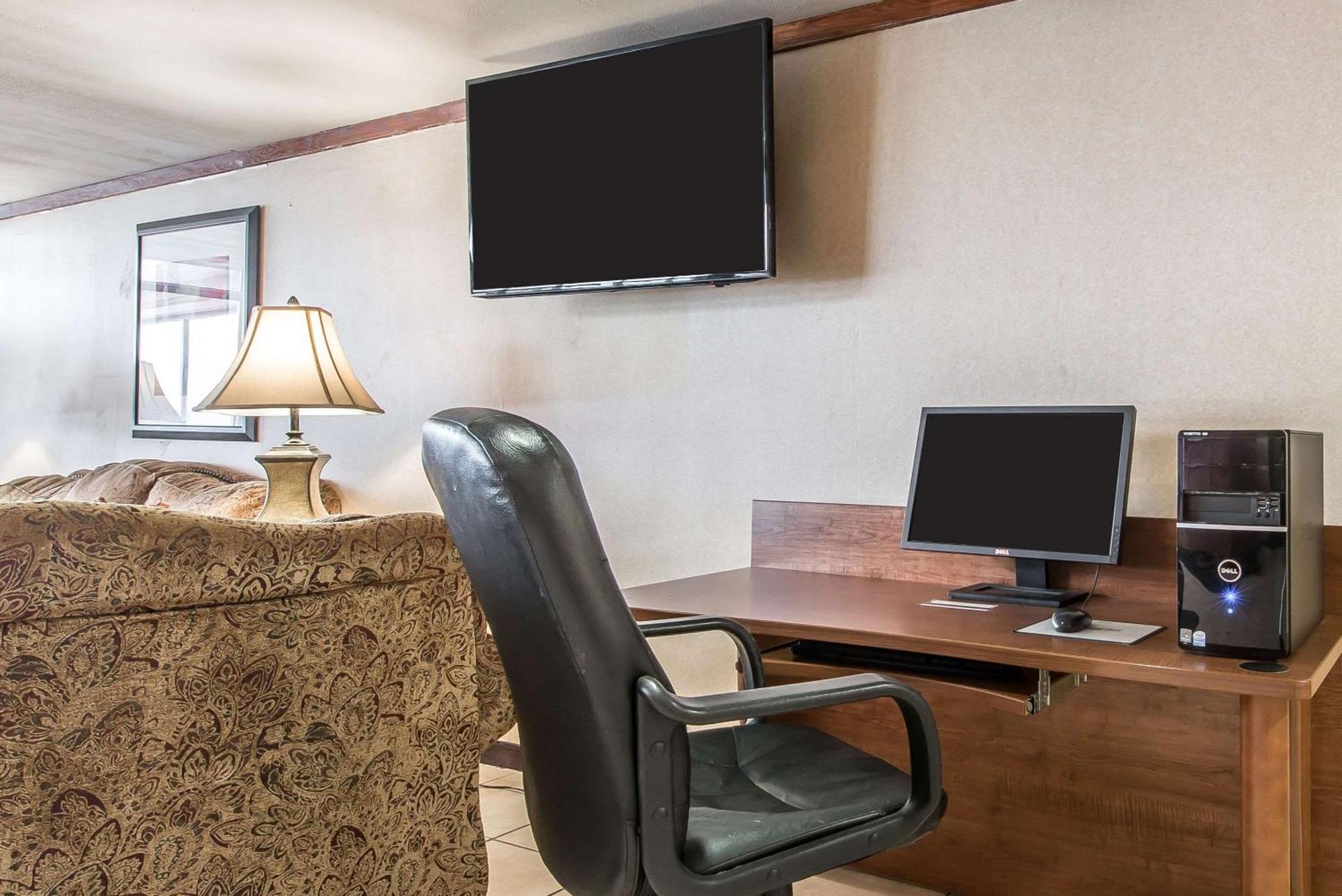 Quality Inn & Conference Center Somerset Ngoại thất bức ảnh