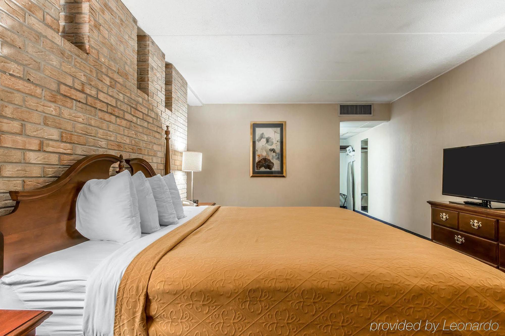 Quality Inn & Conference Center Somerset Ngoại thất bức ảnh